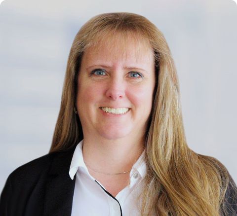 Kristen Dixon, K-12 accident and college accident claims and administration supervisor